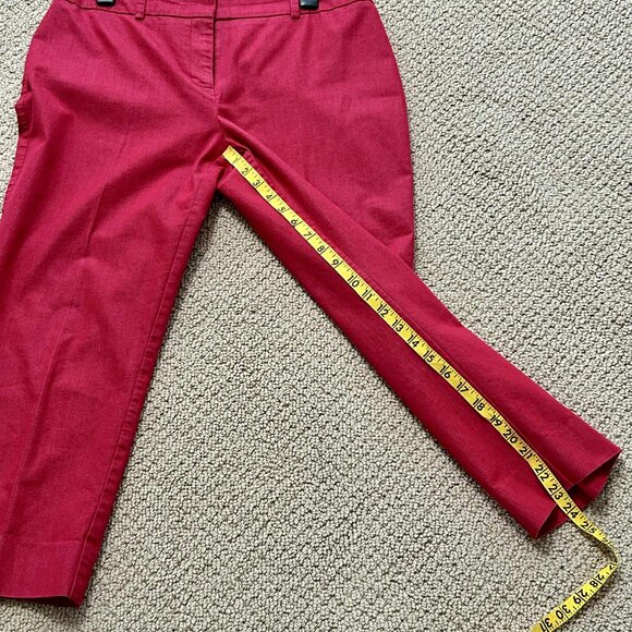 Chico's Size 1/M/8 Cotton Blend Crop Ankle Slit Pants Red 23 in Inseam - Picture 7 of 7
